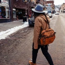 Mountainsmith Day Lumbar Pack Rust Brown | 13L